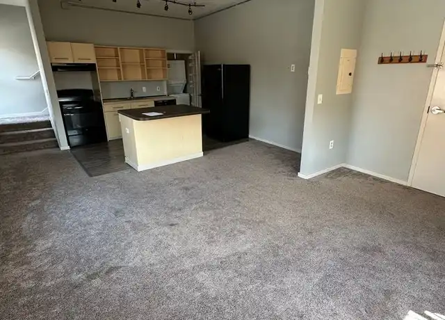 Property at 110 E Allegan St, Lansing, MI, 48933, 1 bed, 1 bath, [object Object]