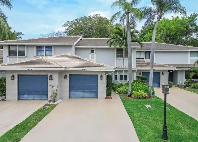 Property at 624 Northshore Dr Unit 624, Deerfield Beach, FL, 33442, 3 beds, 2.5 baths, [object Object]