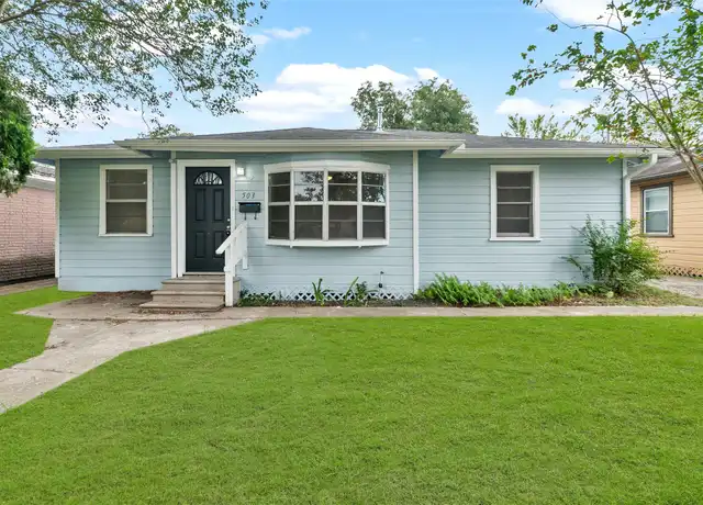 Property at 503 Lake Rd, La Marque, TX, 77568, 3 beds, 2 baths, [object Object]