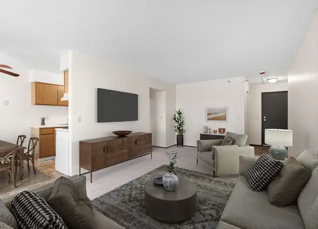Property at Summit Square - 936 41st St NW, Rochester, MN, 55901, 1-2 bed, 1 bath, [object Object]