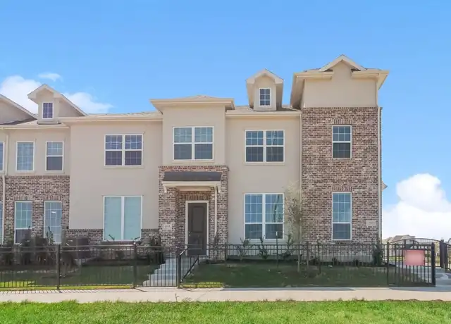 Property at 2028 Ladera Ln Unit 2604AD, Denton, TX, 76207, 3 beds, 2.5 baths, [object Object]