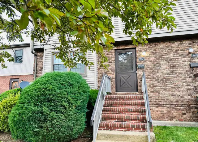 Property at 811 Maple Hill Dr, Woodbridge, NJ, 07095, 2 beds, 2.5 baths, [object Object]