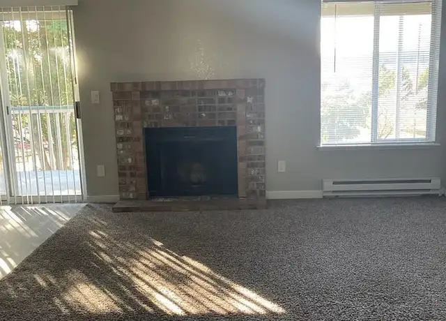 Photo of 9896 Enterprise Ln NW, Silverdale, WA 98383