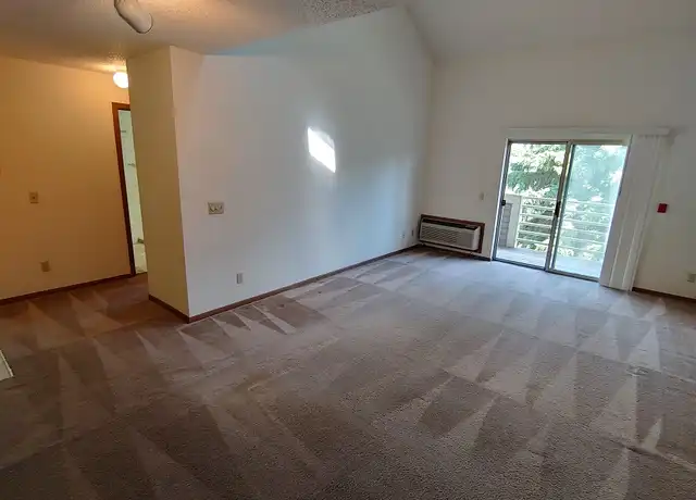 Property at 1007 W Main St Unit 211, Watertown, WI, 53094, 2 beds, 2 baths, [object Object]