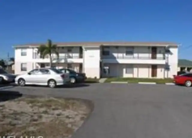 Property at 2826 SE Santa Barbara Pl, Cape Coral, FL, 33904, 2 beds, 2 baths, [object Object]