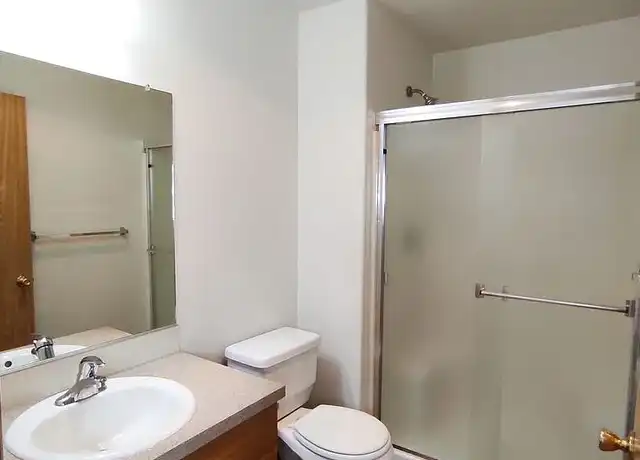 Property at Dalton Park Apartments - 14201 E Burnside St, Portland, OR, 97233, 2-3 beds, 2 baths, [object Object]