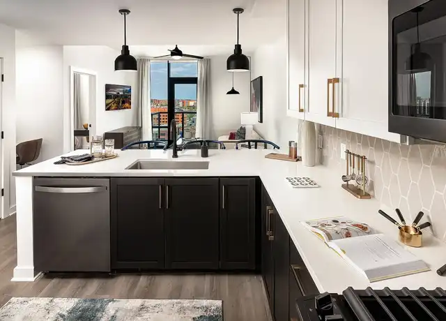 Property at Harlowe - 908 Division St, Nashville, TN, 37203, 1 bed, 1 bath, [object Object]