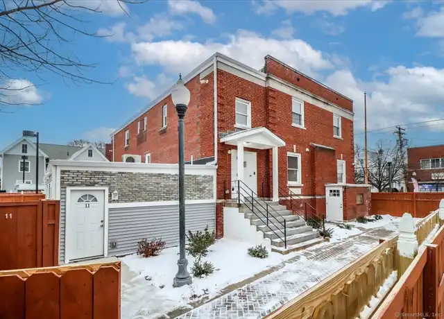 Property at 337 Main St Unit 9, West Haven, CT, 06516, 1 bed, 1 bath, [object Object]