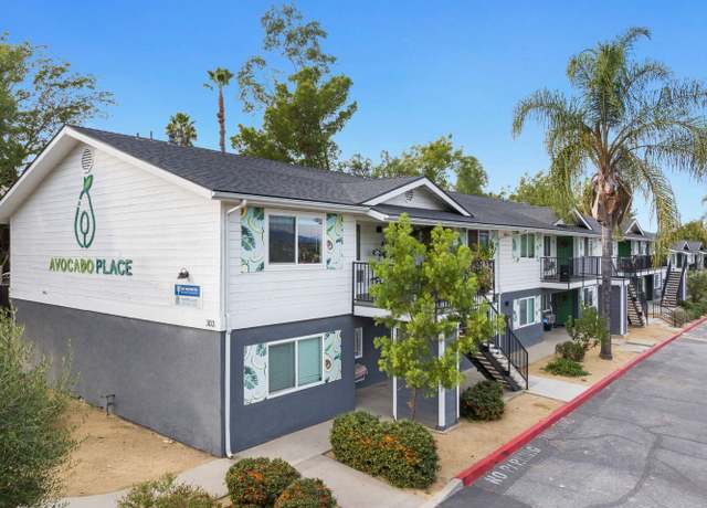 Photo of 303 W Clemmens Ln, Fallbrook, CA 92028