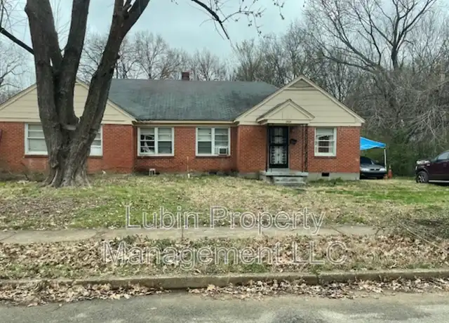 Property at 1070 S Highland St, Memphis, TN, 38111, 2 beds, 1 bath, [object Object]