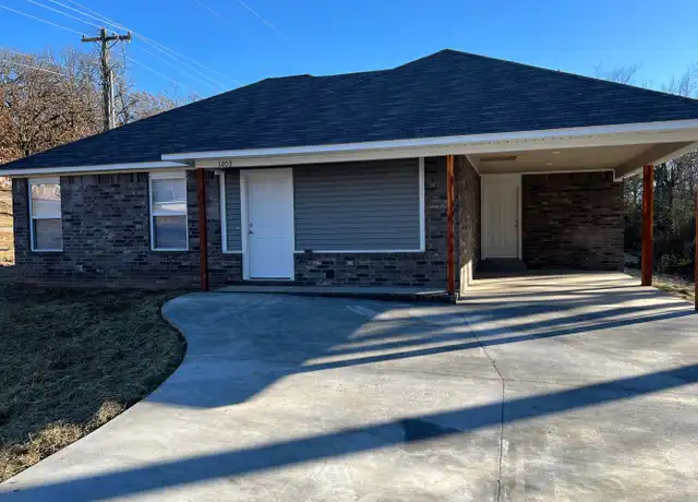 Property at 1203 N 28th St, Van Buren, AR, 72956, 2 beds, 1 bath, [object Object]