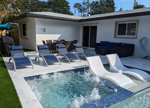 Property at 2600 Middle River Dr Unit 2, Fort Lauderdale, FL, 33306, 0 beds, 1 bath, [object Object]