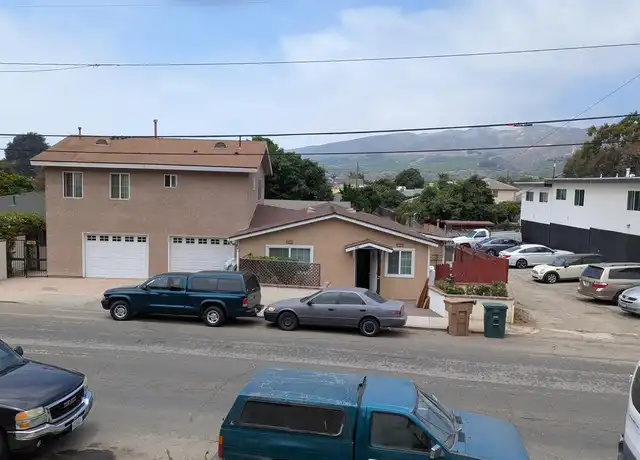 Property at 481 Cedar St, Ventura, CA, 93001, 2 beds, 1 bath, [object Object]