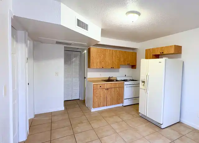 Property at 714 Latona Ave Unit 4, Lake Worth Beach, FL, 33460, 1 bed, 1 bath, [object Object]