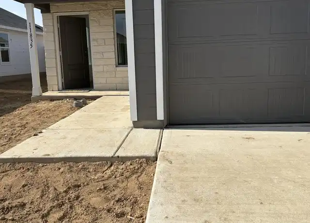 Property at 11815 Adoring Way, Von Ormy, TX, 78073, 4 beds, 2 baths, [object Object]