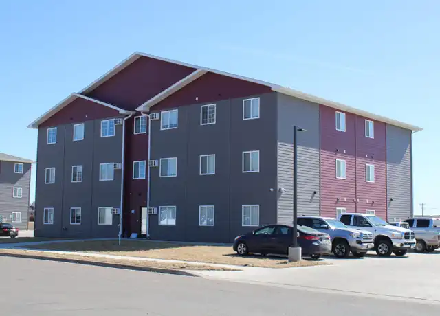 Property at 1526 Bogue Ave Unit 9, Watertown, SD, 57201, 3 beds, 1 bath, [object Object]