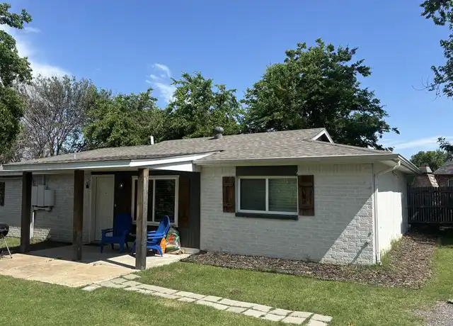 Property at 9715 E 92nd St N, Owasso, OK, 74055, 2 beds, 2 baths, [object Object]