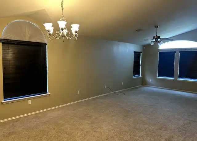 Property at 6212 Suellen Ln, Killeen, TX, 76542, 3 beds, 2 baths, [object Object]