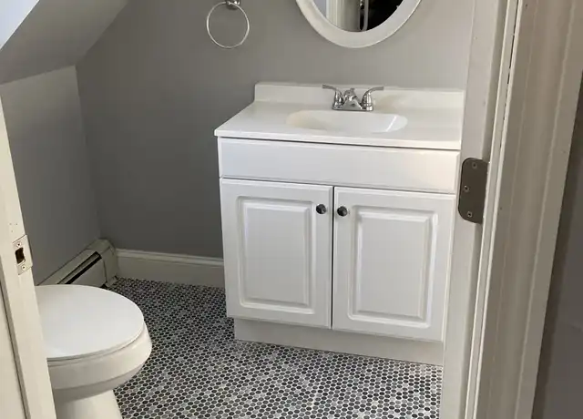 Property at 133 S Main St Unit 6, Attleboro, MA, 02703, 1 bed, 1 bath, [object Object]