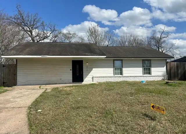 Property at 8910 Strathmore Dr, Houston, TX, 77078, 3 beds, 1 bath, [object Object]
