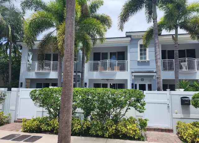 Property at 3909 NE 21st Ave #2, Fort Lauderdale, FL, 33308, 3 beds, 2.5 baths, [object Object]