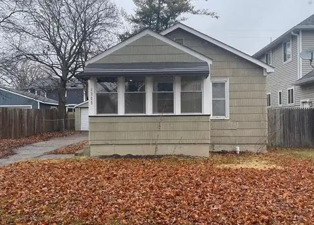 Property at 1325 E Milton Ave, Hazel Park, MI, 48030, 2 beds, 1 bath, [object Object]