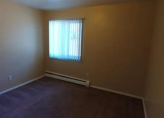 Property at 325 Cragmor Rd Unit 211, Colorado Springs, CO, 80907, 1 bed, 1 bath, [object Object]