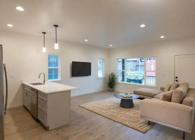 Property at 7979 W 2nd St Unit 5, Rathdrum, ID, 83858, 3 beds, 3 baths, [object Object]
