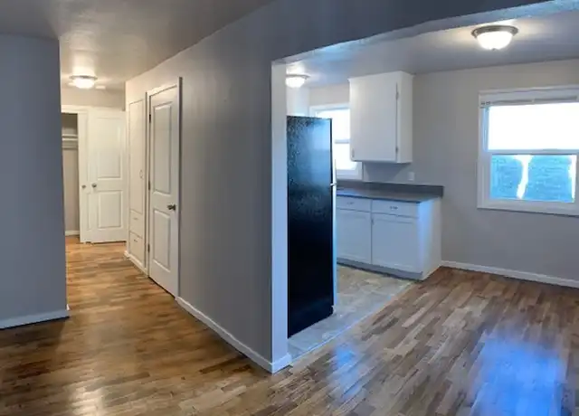 Property at 3809 S Thompson Ave Unit 1, Tacoma, WA, 98418, 1 bed, 1 bath, [object Object]