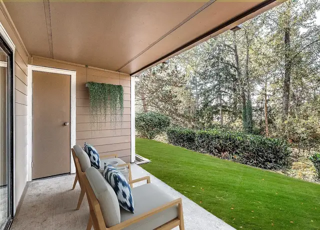 Photo of 2020 S 360th St, Federal Way, WA 98003