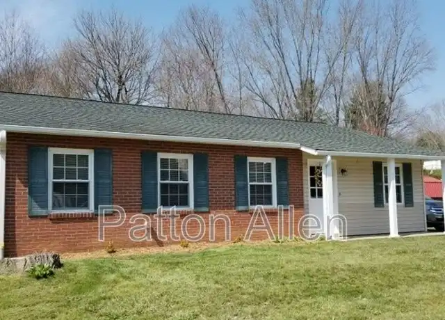 Property at 88 Lees Creek Rd, Asheville, NC, 28806, 4 beds, 1.5 baths, [object Object]