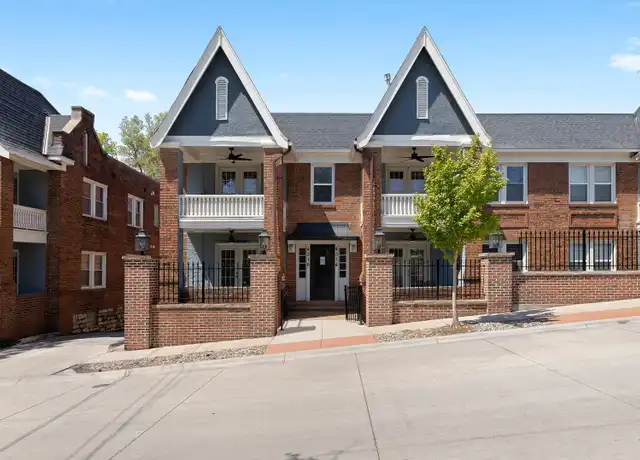 Property at 4310 Mercier St Unit 4310-1, Kansas City, MO, 64111, 2 beds, 1 bath, [object Object]