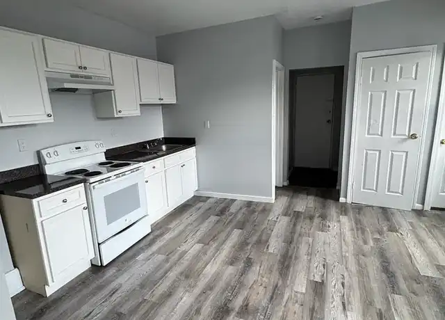 Property at 154 Brook St Unit A, Hartford, CT, 06120, 1 bed, 1 bath, [object Object]