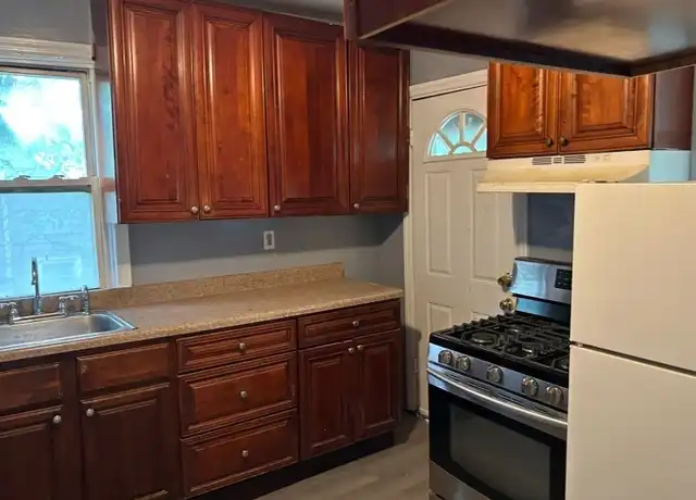 Property at 226 Rushmore Ave, Plainfield, NJ, 07063, 2 beds, 1 bath, [object Object]