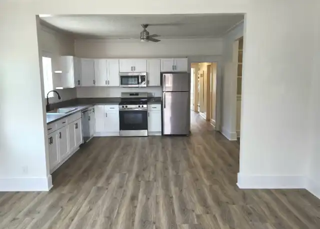 Property at 3536 W 60th St Unit 3536, Los Angeles, CA, 90043, 2 beds, 1 bath, [object Object]