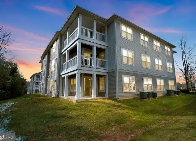 Property at 14188 Cuddy Loop Apt 102, Woodbridge, VA, 22193, 2 beds, 2 baths, [object Object]