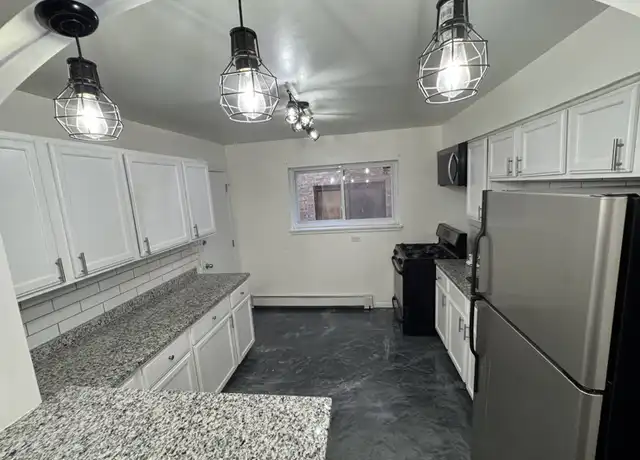 Property at 5328 S 73rd Ct Unit 1F, Summit, IL, 60501, 2 beds, 1 bath, [object Object]