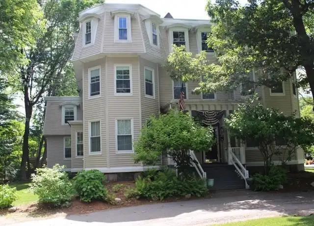 Property at 125 Winter St Unit 4, Framingham, MA, 01702, 1 bed, 1 bath, [object Object]