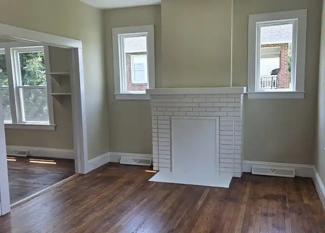 Property at 106 E Hunter St Unit A, Madison, NC, 27025, 2 beds, 1 bath, [object Object]