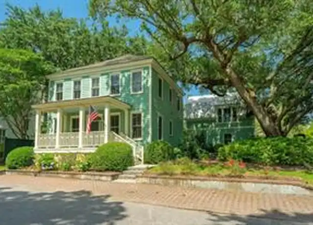 Property at 34 Eastlake Rd, Mount Pleasant, SC, 29464, 3 beds, 3 baths, [object Object]