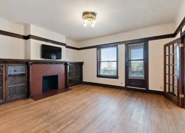 Property at 2335 W Wisconsin Ave Unit 06, Milwaukee, WI, 53233, 3 beds, 2 baths, [object Object]