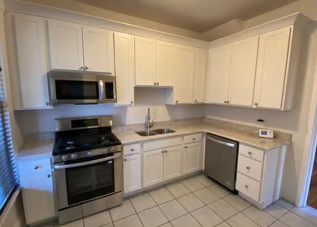 Property at 351 W 6th Ave Unit 351, Columbus, OH, 43201, 4 beds, 1 bath, [object Object]