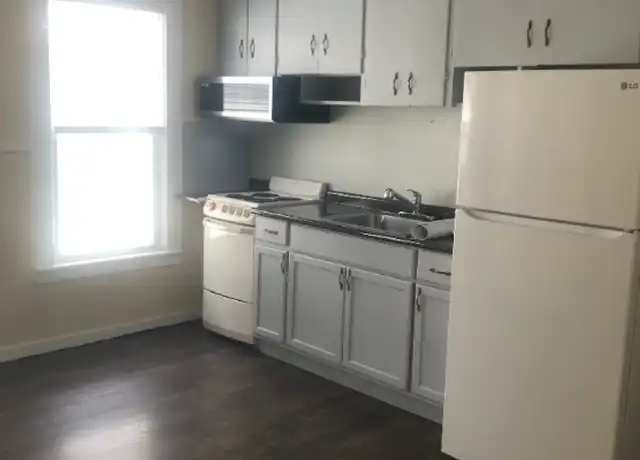 Property at 1654 Miller St Unit 2R, Utica, NY, 13501, 1 bed, 1 bath, [object Object]