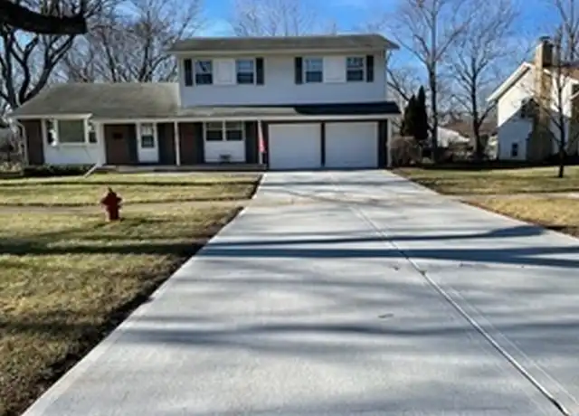 Property at 104 N Wilke Rd, Palatine, IL, 60074, 4 beds, 2.5 baths, [object Object]