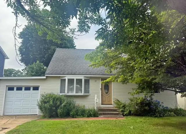 Property at 37 Boblee Ln, Hicksville, NY, 11801, 4 beds, 2 baths, [object Object]