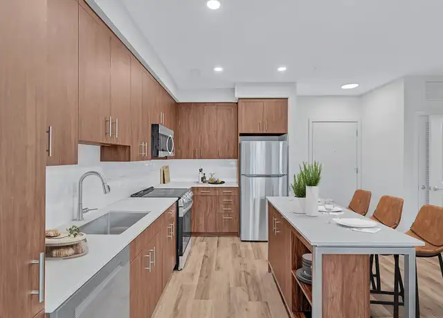 Photo of 33 K St NW, Washington, DC 20001