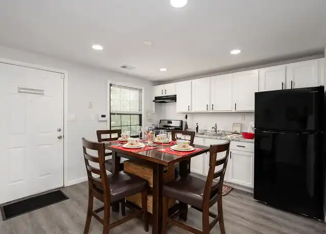 Property at Dutch Village - 2349 Perring Manor Rd, Baltimore, MD, 21234, 1-3 bed, 1 bath, [object Object]