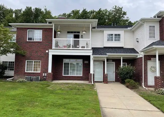 Property at 5301 Twin Oaks Dr, Sterling Heights, MI, 48314, 2 beds, 2 baths, [object Object]