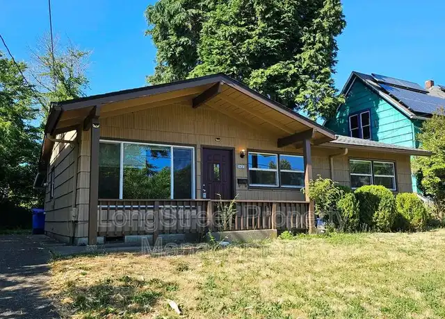 Property at 3623 SE Rhine St, Portland, OR, 97202, 3 beds, 1 bath, [object Object]
