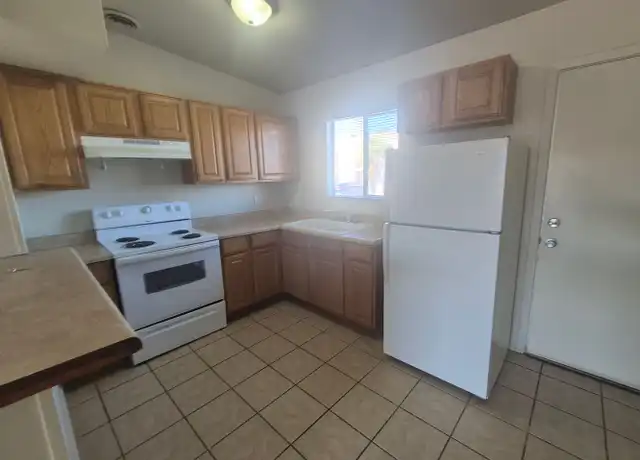 Property at 1985 S 1st Ave Apt 09, Yuma, AZ, 85364, 1 bed, 1 bath, [object Object]